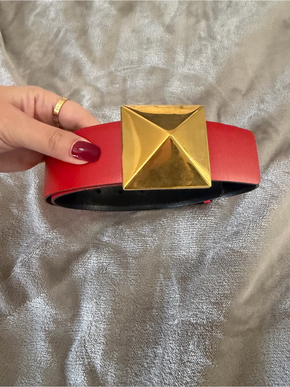 Red/ Black REVERSIBLE Leather Waist Belt with Rocktud Buckle SIZE 70